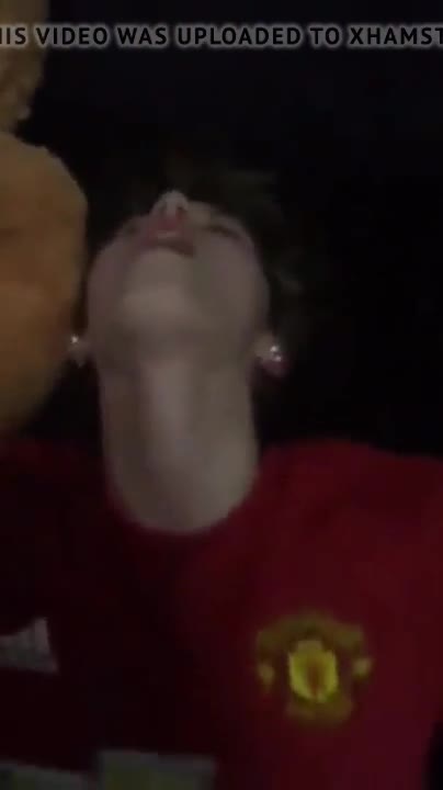 Ngewe Gadis Penggemar Manchester United 3