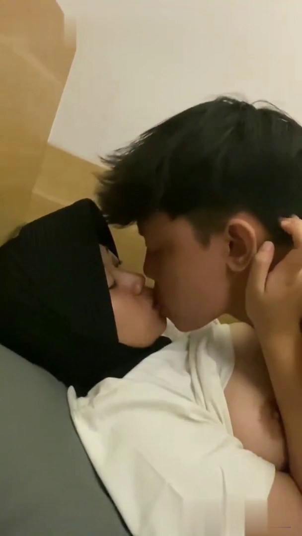 Bokep Viral Ukhti Geli Geli Basah