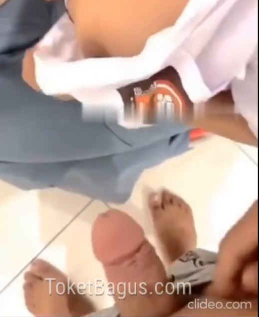 Guru Lecehkan Siswi SMA Dalam Kelas Disuruh Isep Kontol