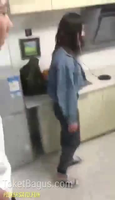 Bini Ketauan Selingkuh Malah Dientot Rame Rame